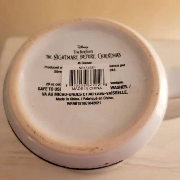 Disney Nightmare Before Christmas Jack & Sally Moon Camper Mug 20oz NWT - Picture 6 of 6